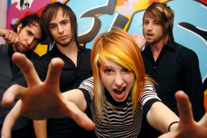 Były gitarzysta Paramore atakuje wokalistkę