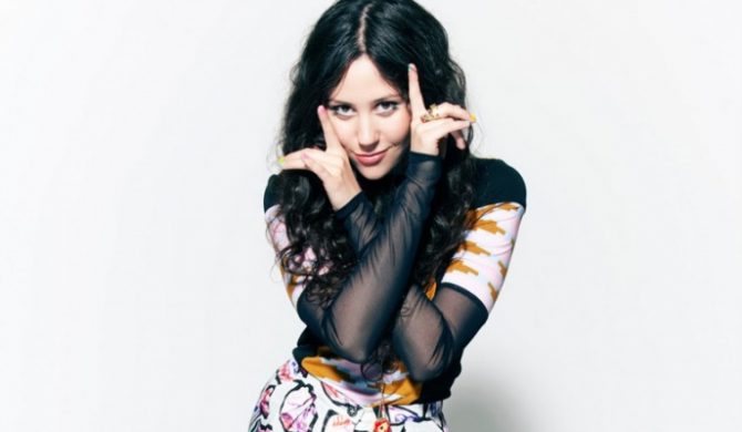 Eliza Doolittle myśli nad EP-ką