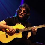 Były gitarzysta Genesis w Łazienkach