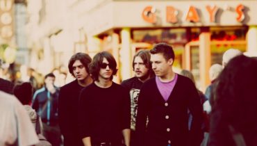 Zobacz klip Arctic Monkeys
