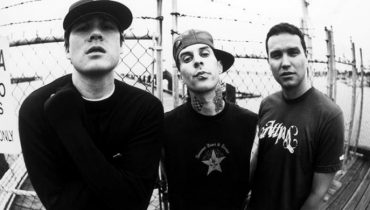 Blink-182: singiel w piątek
