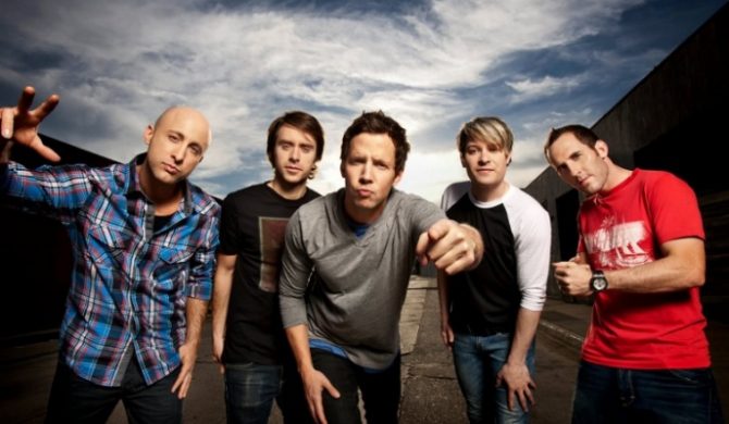 Niezagrożony występ Simple Plan