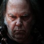 Neil Young odsłoni wiele tajemnic
