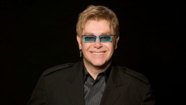 Elton John stworzy musical o sobie?