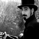 Wokalista System Of A Down z nowym utworem