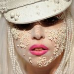 Lady Gaga nie jest pretensjonalna