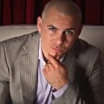 Pitbull nagrał do „Facetów w czerni”
