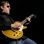 Joe Bonamassa akustycznie