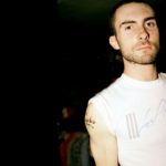 Wokalista Maroon 5 nie chce być fajny