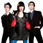 Karen O śpiewa o dziwnej miłości – audio