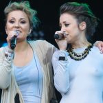 Sistars – „Listen To Your Heart” (live)