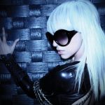 Lady GaGa rozbierze się