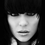 Jessie J rozbiera się w klipie – video