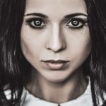 Aleksandra Kasprzyk wchodzi do studia