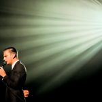 Hurts wraca do Polski