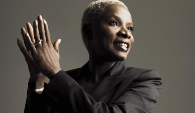 Świąteczny koncert Angelique Kidjo w Warszawie