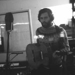 Jesse Quin supportem Mumford & Sons