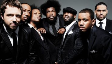 The Roots: perkusista wyda wspomnienia, raper – album bluesowy
