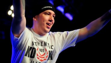Flint: „Radosny futbol III” – (audio)