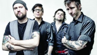 Elvis Deluxe – „The Story So Far”