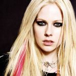 Avril Lavigne śpiewa o Radiohead w nowym singlu (AUDIO)