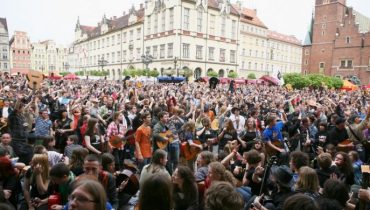 Gitarowy Rekord Guinnessa nie został pobity