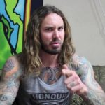 Frontman As I Lay Dying miał zlecić zabójstwo żony