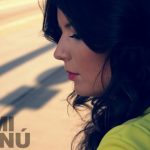 Mimi Manu – „Szukam wiatru” (video)