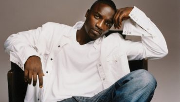 Akon nagrywa z Robertem M