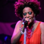 „Urodziny z najseksowniejszymi facetami i dziwkami” – Macy Gray w Warszawie!