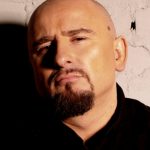Zobacz okładkę autobiografii Liroya