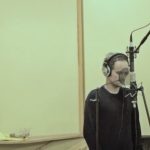 Artur Rojek w studiu – zobacz nowe wideo