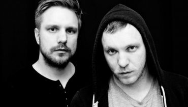 Bueno Bros – 1 EP, 2 braci, 3 utwory, 4 remikserów (audio)
