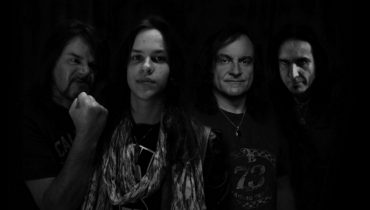 White, Appice, Mendoza i Iggy z nowym klipem (wideo)
