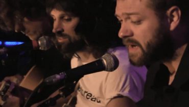 Iggy Azalea w wersji Kasabian. Sprawdź znakomity cover „Fancy”