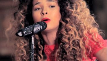 „Home” – Ella Eyre na żywo z nowym utworem