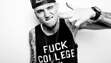 Machine Gun Kelly – „Wanna Ball” (audio)
