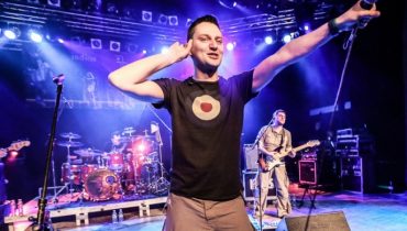 Nowy klip Indios Bravos. Grupa da jesienią ponad 20 koncertów