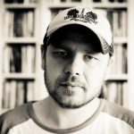Czego dziś boją się radiowcy? Felieton + playlista Artura Rawicza