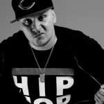 Buczer broni Popka: „Normalna rzecz na całym świecie”