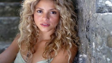 Shakira, jak koza