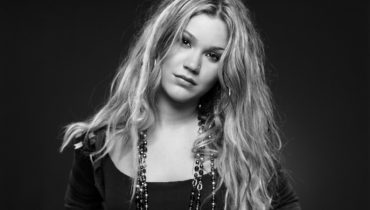 Joss Stone w kolorze