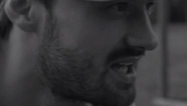 Deep X Bobson – „Moknę na Oakland” (wideo)