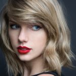 Seksowna J. Lo, skąpany w deszczu Justin Bieber i Celine Dion w hołdzie paryżanom – gala American Music Awards 2015 za nami
