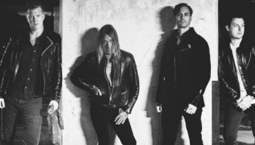 Iggy Pop nagrywa z muzykami Queens Of The Stone Age i Arctic Monkeys