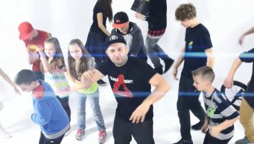 Arkadio i Stanisław Soyka w klipie do „Dla kogo żyjesz”