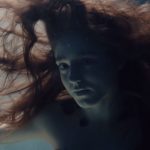 Birdy w klipie do „Wild Horses”
