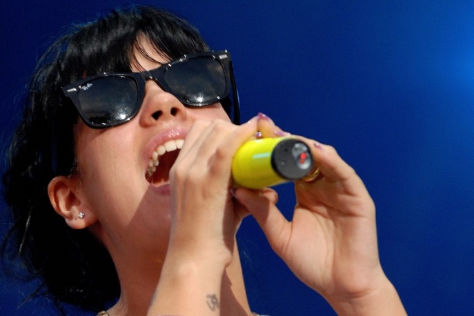 Lily Allen gdy zajęta, wolna od internetu