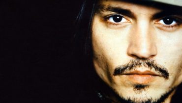 Johnny Depp jako Sinatra