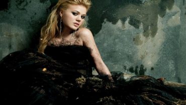 Kelly Clarkson będzie nagrywać